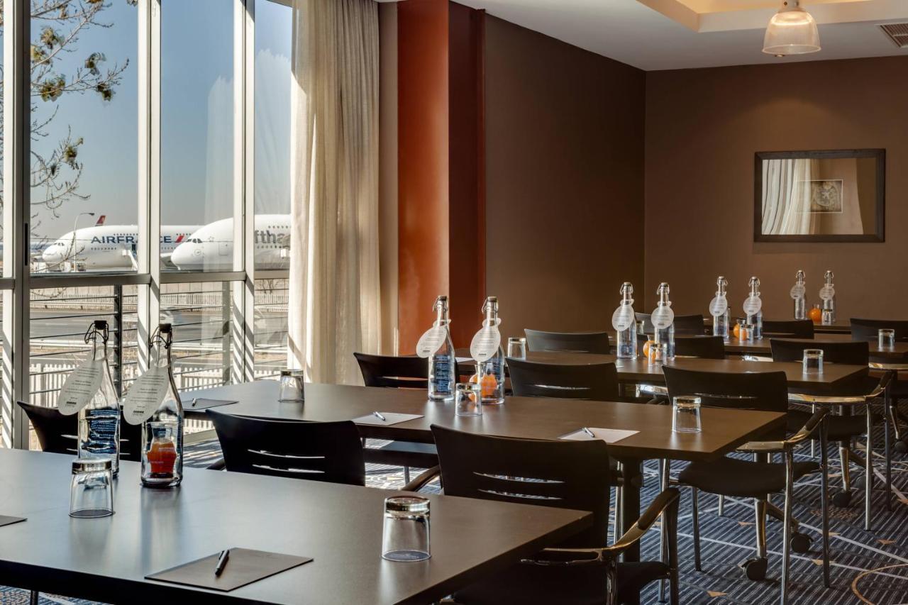 Protea Hotel By Marriott O R Tambo Airport Kempton Park Exterior photo